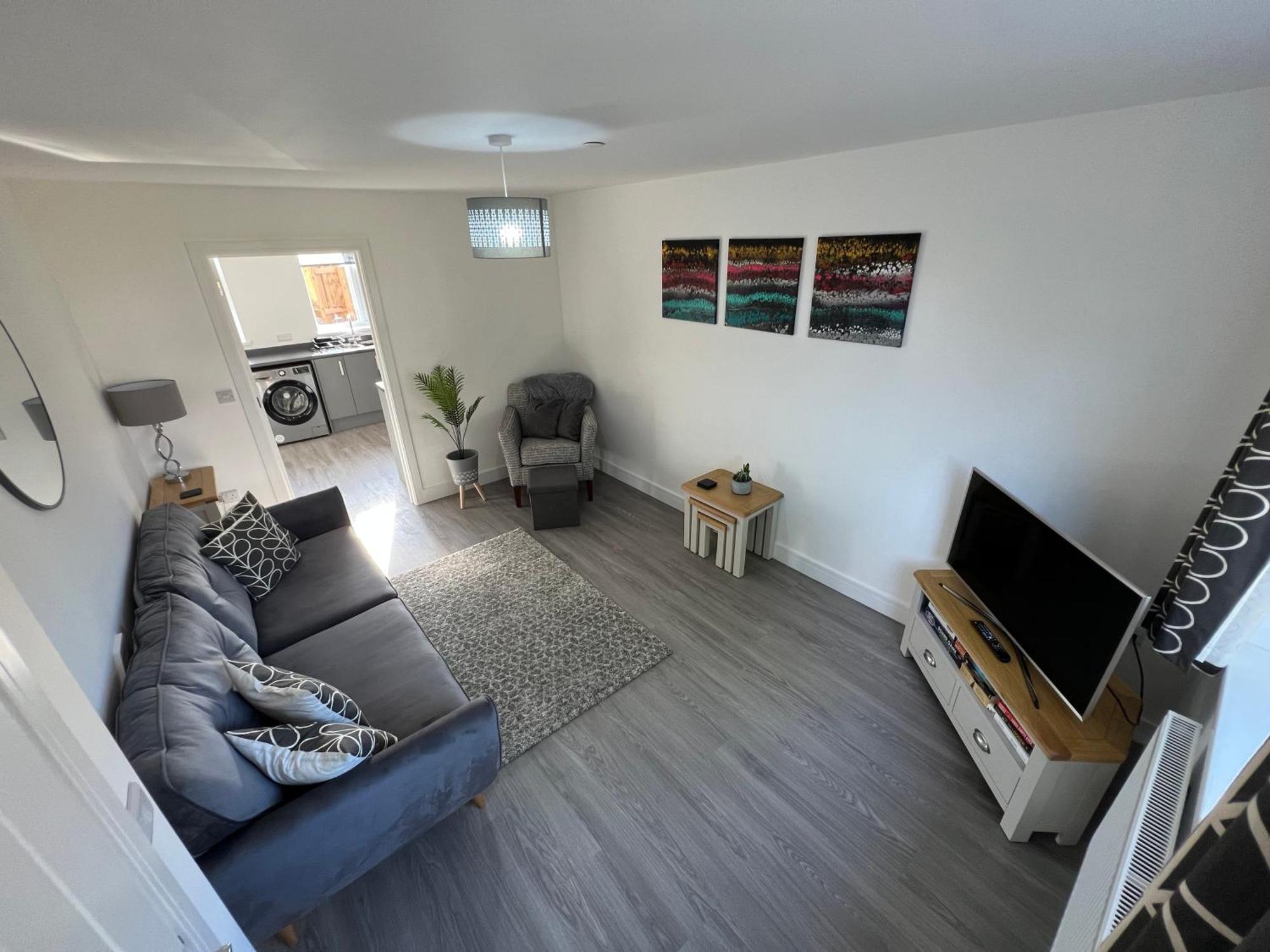 Modern, Two Double Bedroom House With Free Parking เชปสโตว์ ภายนอก รูปภาพ